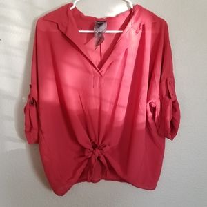 ⭐️❣️SALE 2/$18 OR 3/$27❣️⭐️ Oversized flowy blouse ❣